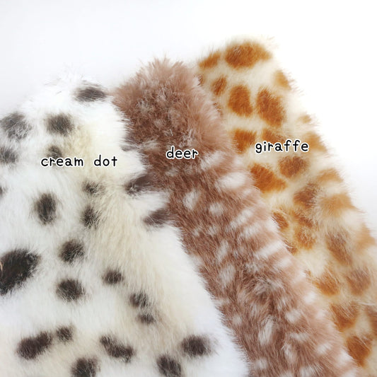 Deer Print Faux Fur B17