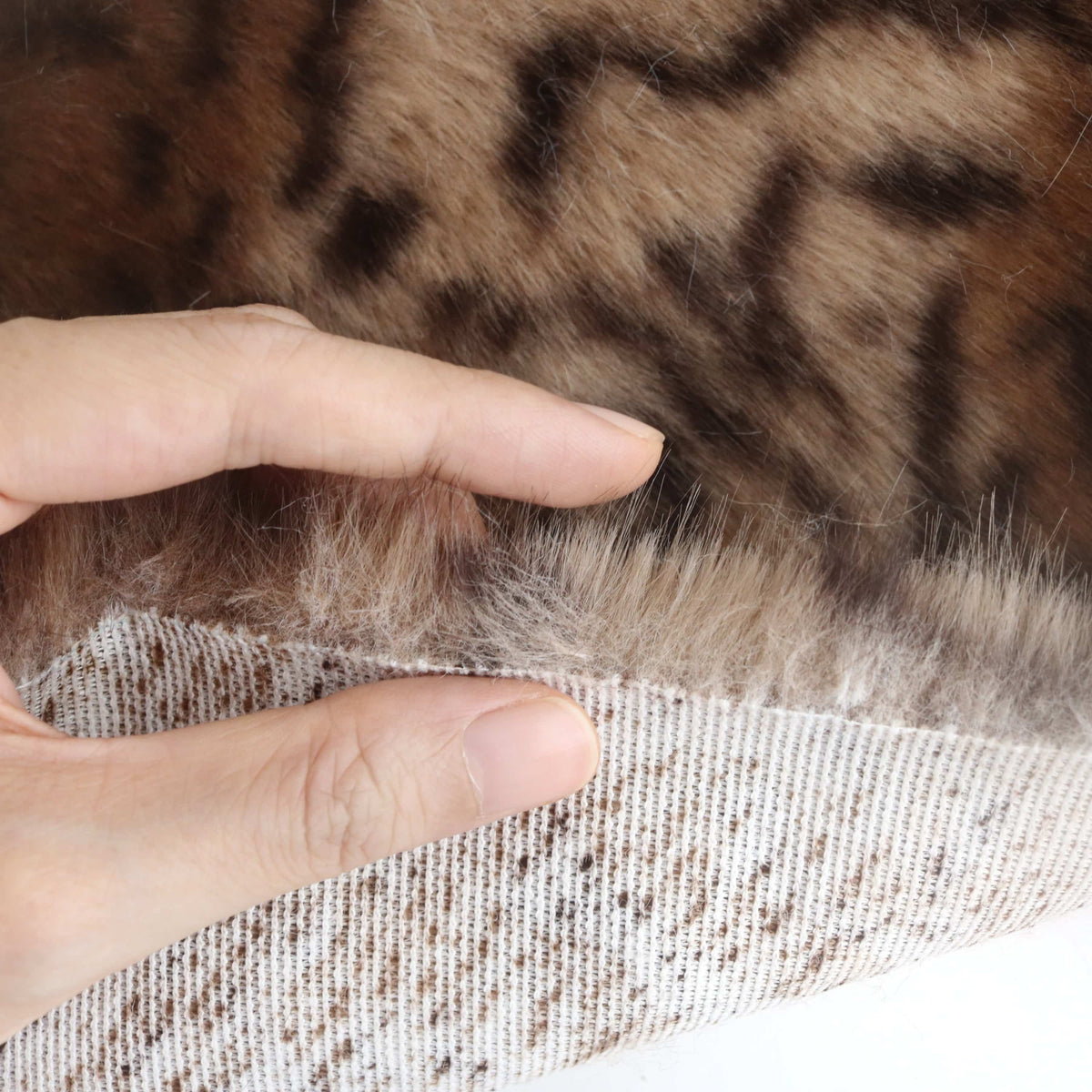 Tabby / Tiger Print Faux Fur B21