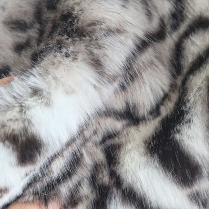 Tabby / Tiger Print Faux Fur B21