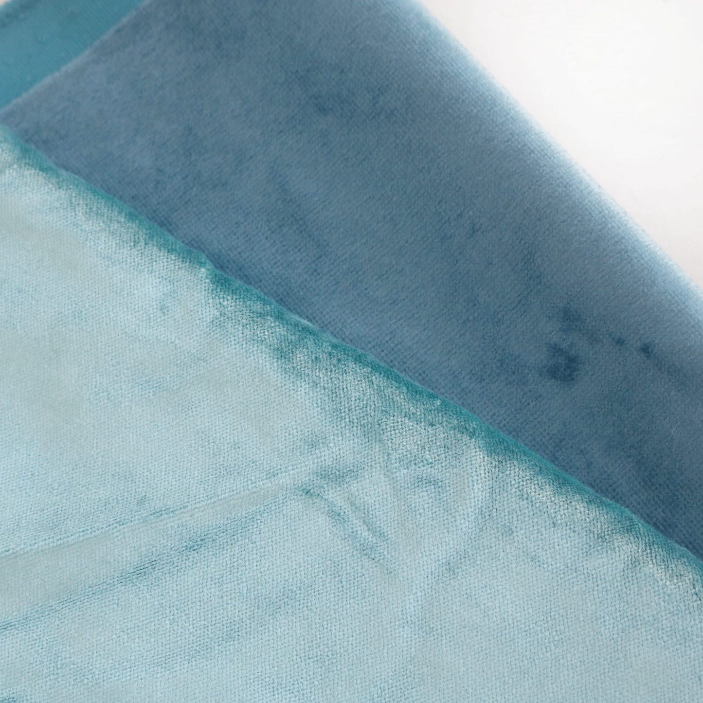 SALE 3mm Blue viscose A21