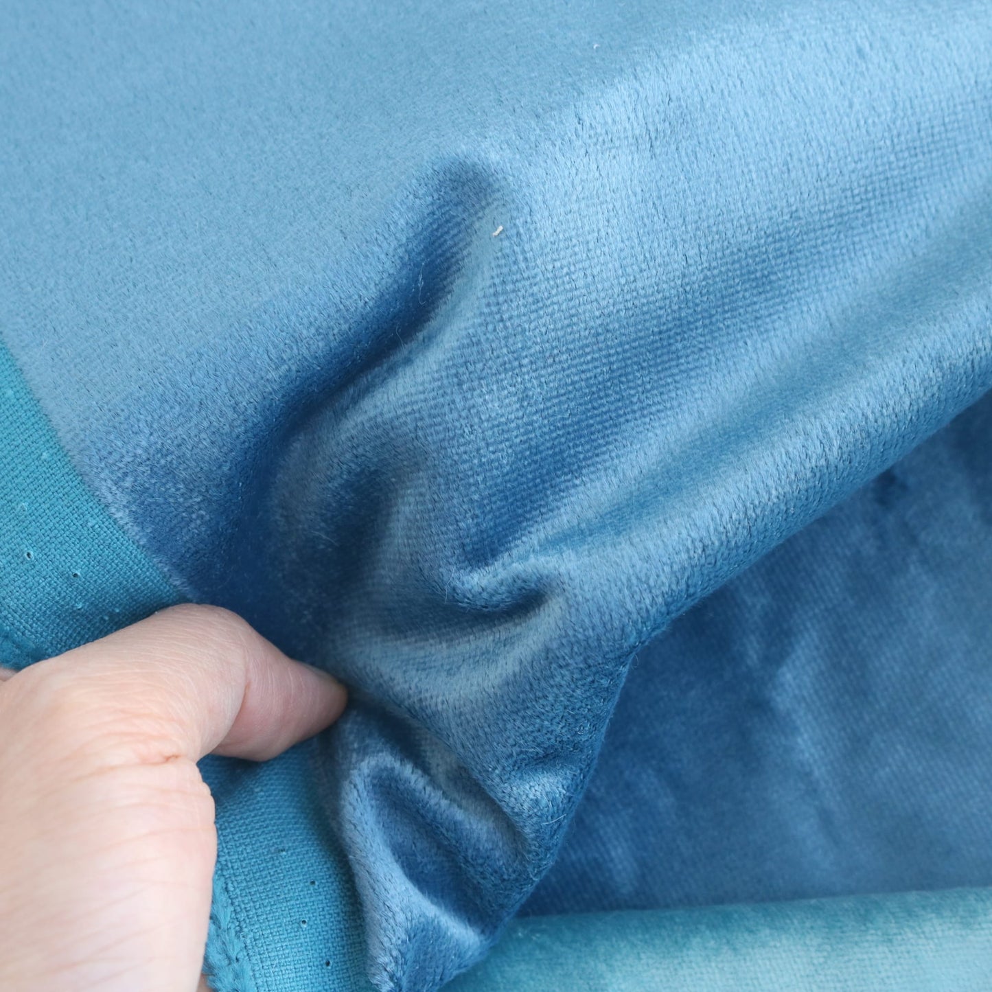 SALE 3mm Blue viscose A21