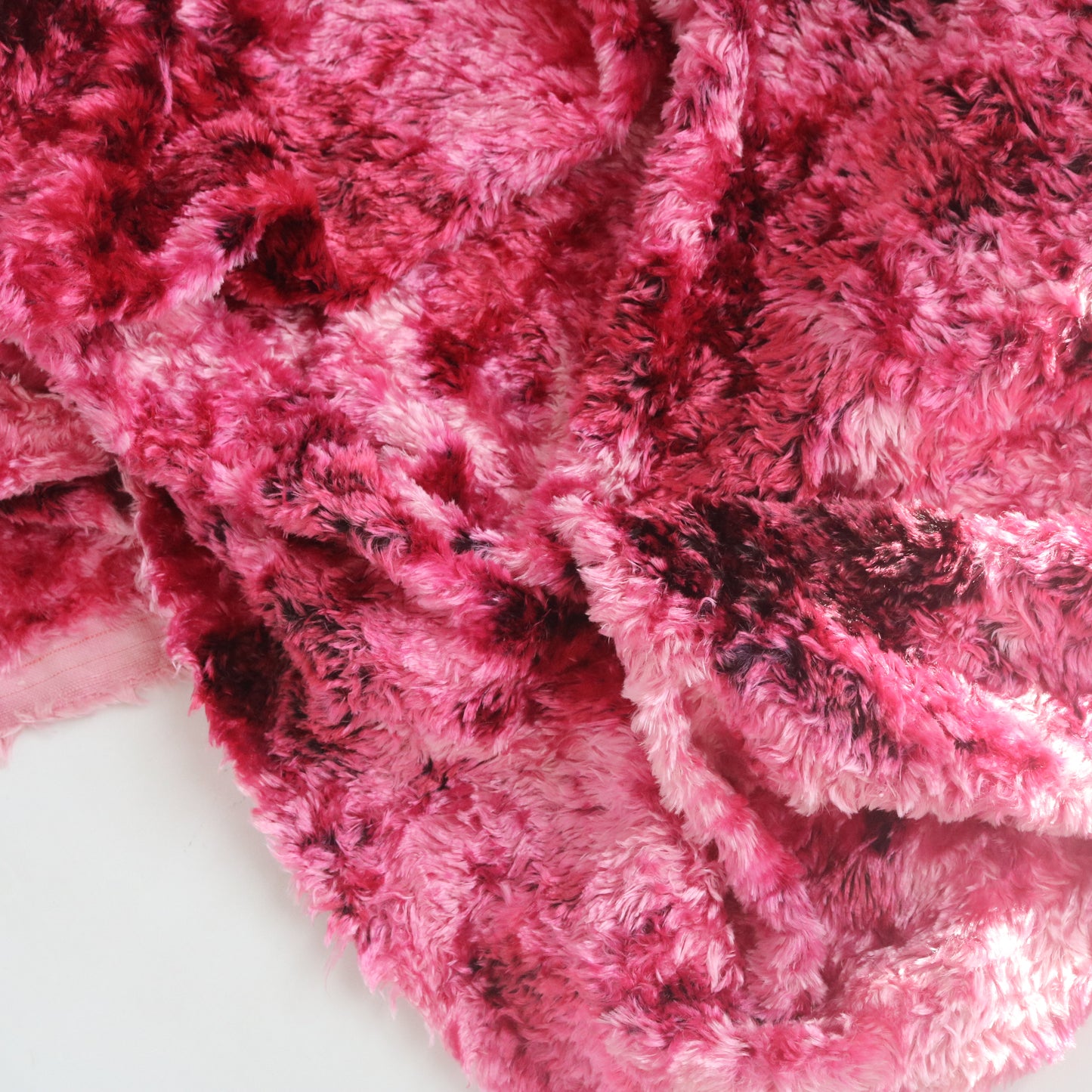 Hand-dyed Fuzzy Vicose A49E