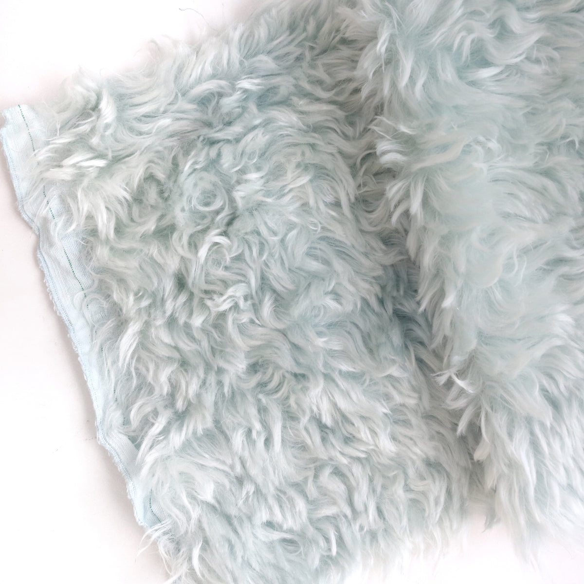 Hand-dyed Steiff Schulte 20mm Mohair A55