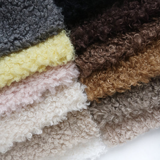 Soft Curly Faux Fur B09