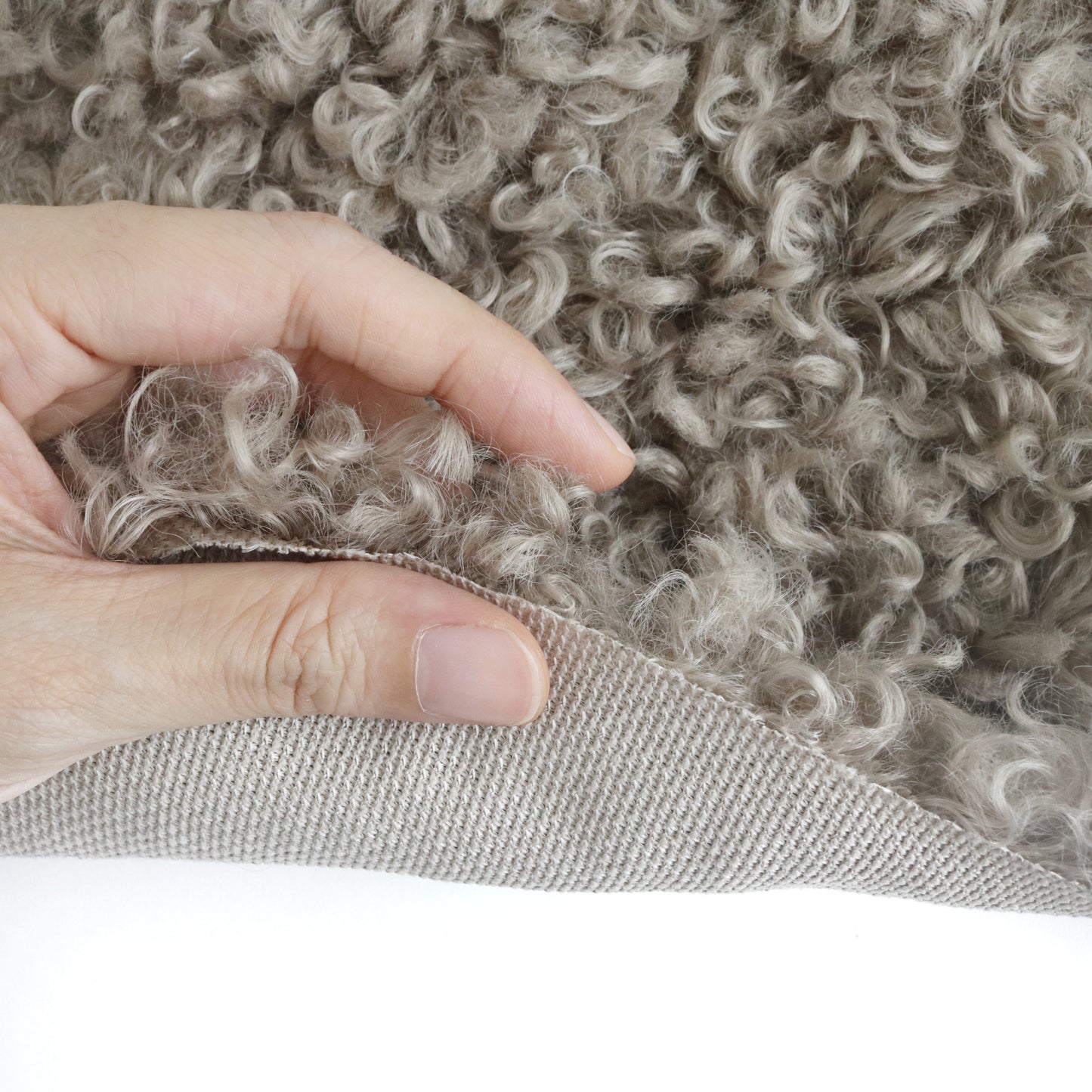 Soft Curly Faux Fur B09