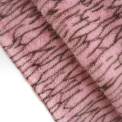 Fluffy Cat Pattern Faux Fur B29