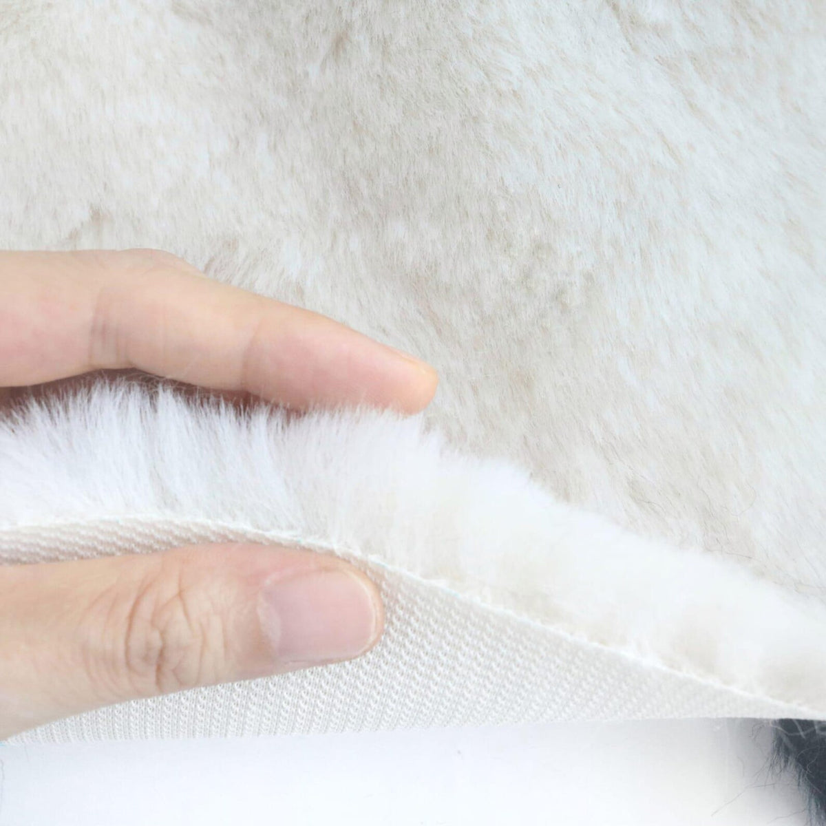 20mm Silky Faux Alpaca Fur Fabric C15