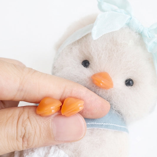 10pcs Chicken / Bird Beak