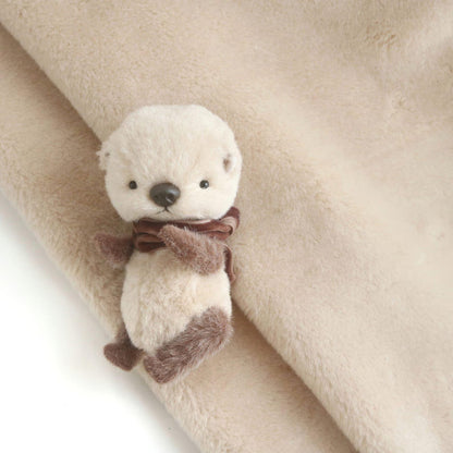 Dense Beige Faux Fur C10