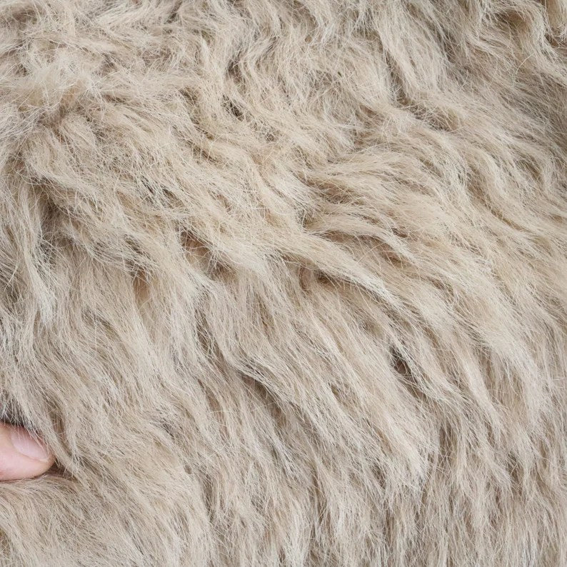 35mm Curly Faux Fur C05
