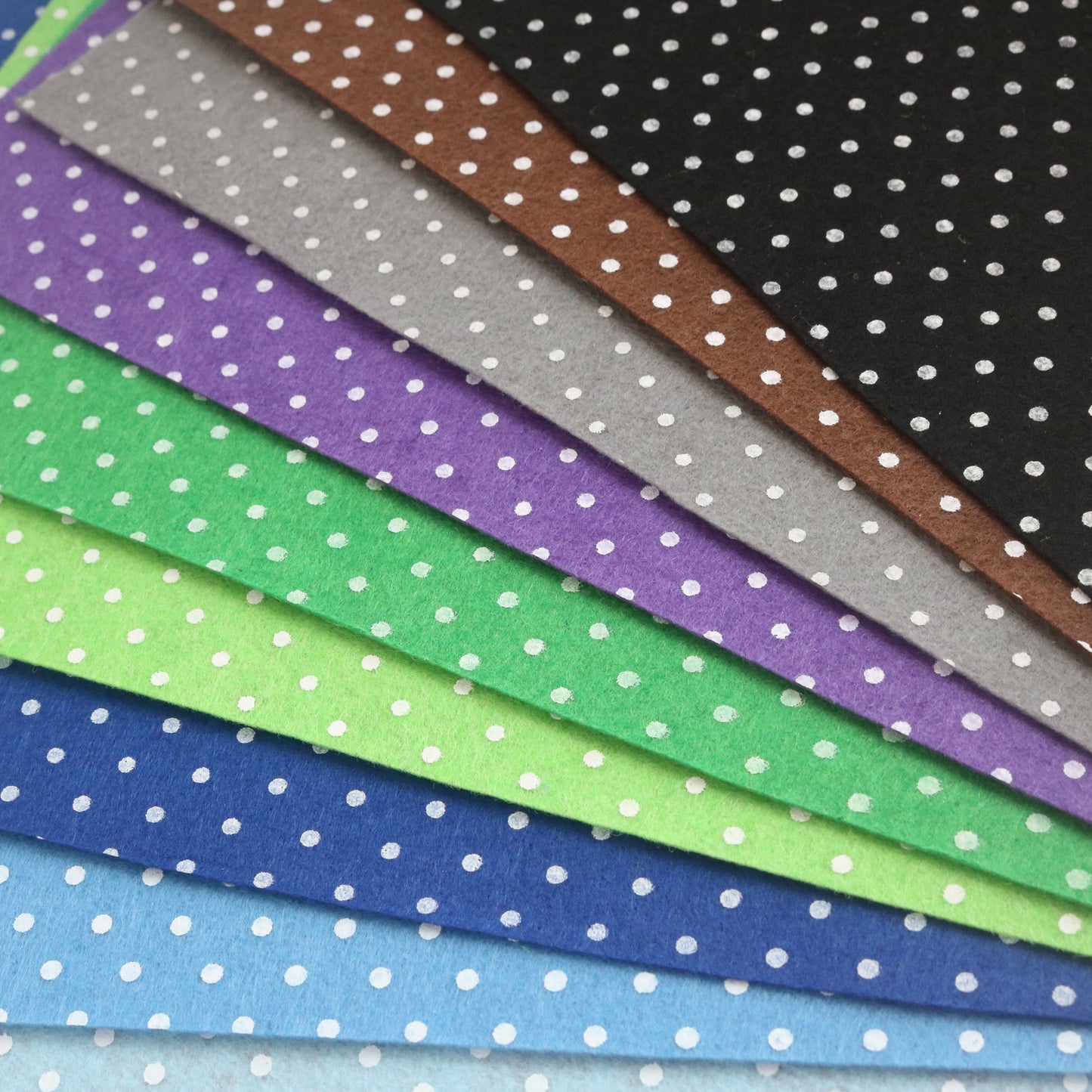 4pcs Polka Dot Felt Sheet 1mm