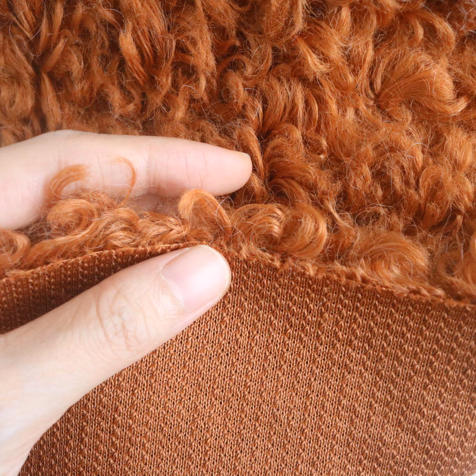 Soft Curly Faux Fur B09 5 Soft Curly Faux Fur B09 - Image 5